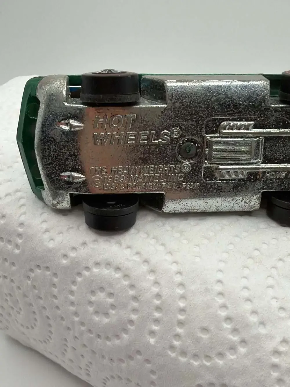 Vintage 1969 Hot Wheels Redline The Heavyweights Green Ambulance